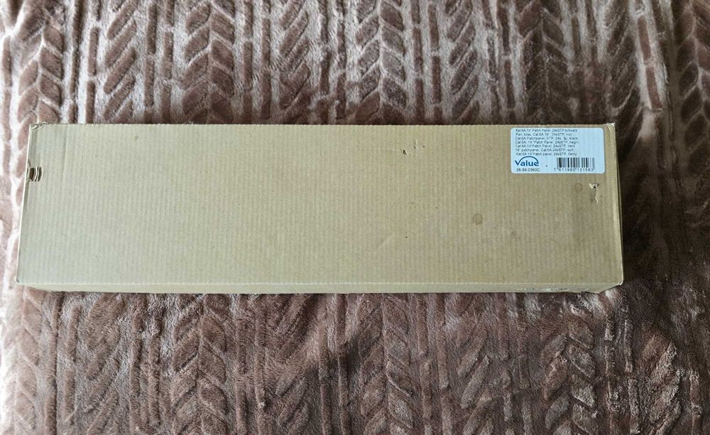 Vând 2 patch panel 1U 24xSTP cat 6a