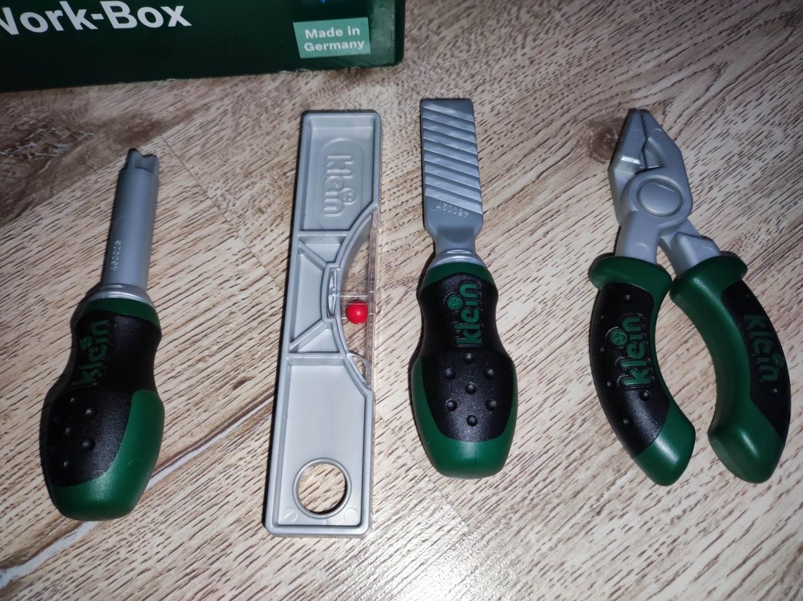 Детски комплект с инструменти Bosch