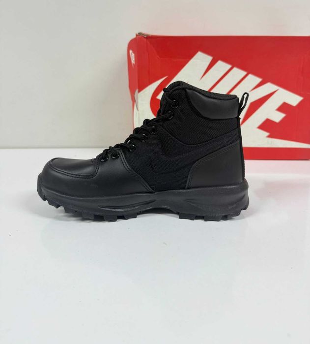 Nike Manoa Black Lether