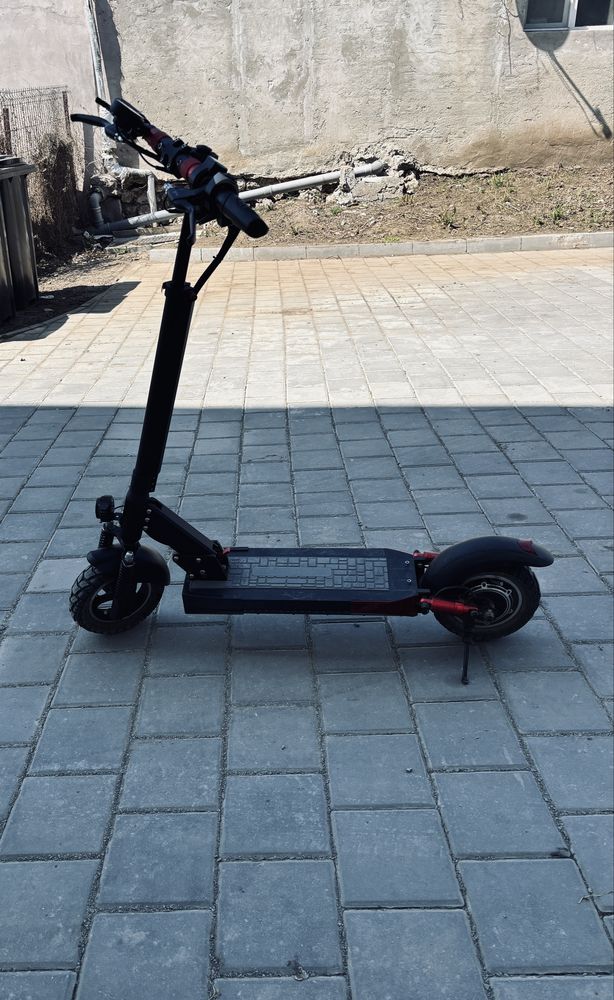 Trotinetă Electrică Kugoo M4 Pro
