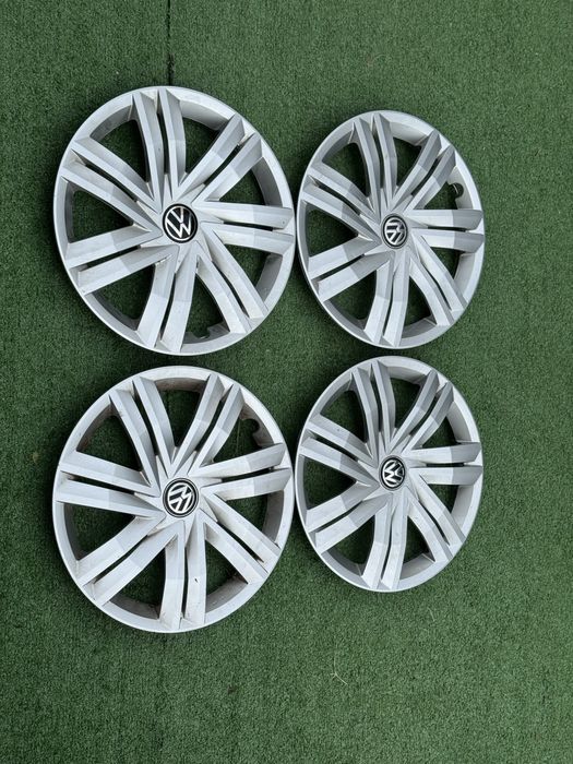 Set 4x Capace roti 14” ORIGINALE Volkswagen Polo 2019 !