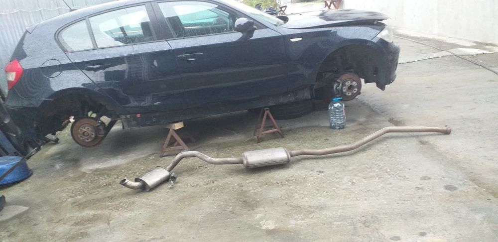 Ușă stânga spate bmw seria 118d hatchback