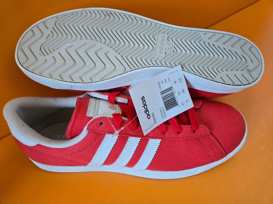 ADIDAS Greenstar чисто нови мъжки обувки ORIGINALS номер 44