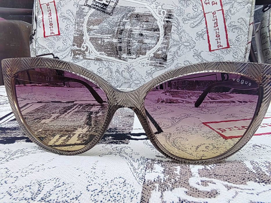 Слънчеви очила Vogue