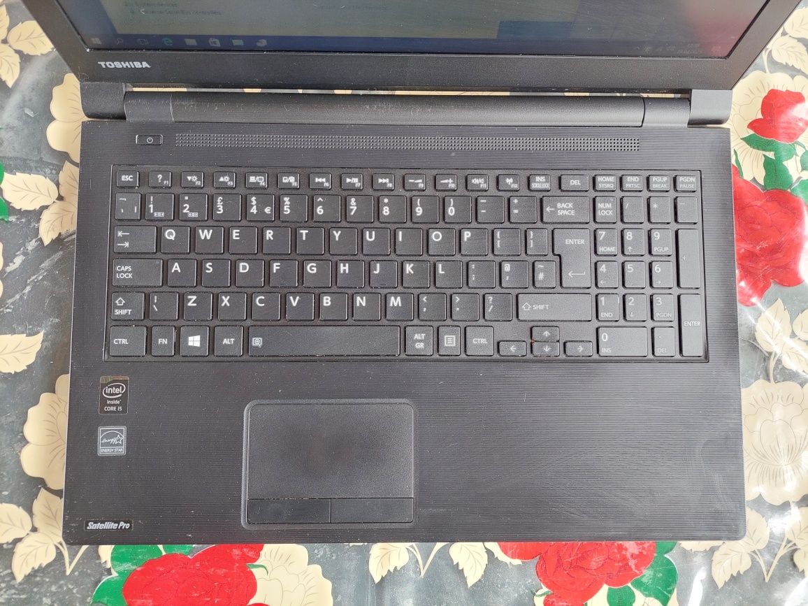 Laptop Toshiba Satelite i5