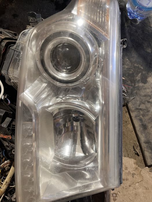 Продам фары на 200