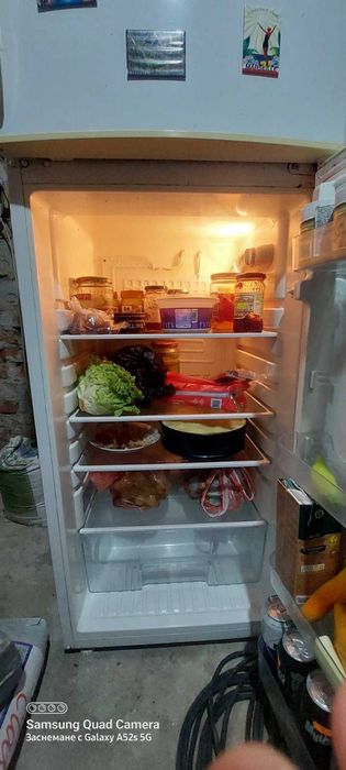 Продавам хладилник