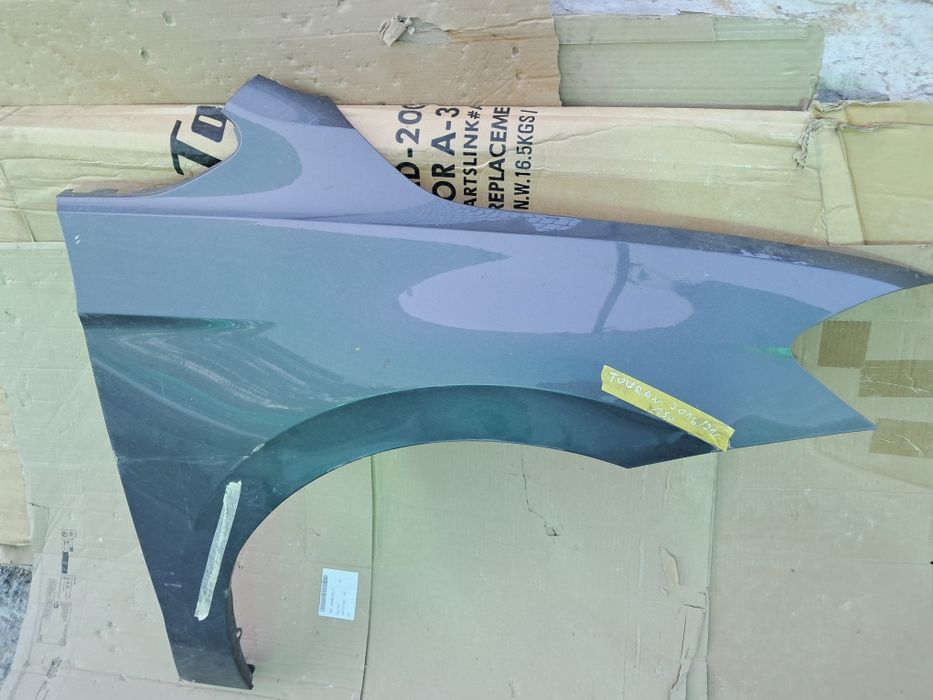 Калник  Vw Touran  2016/2021 г