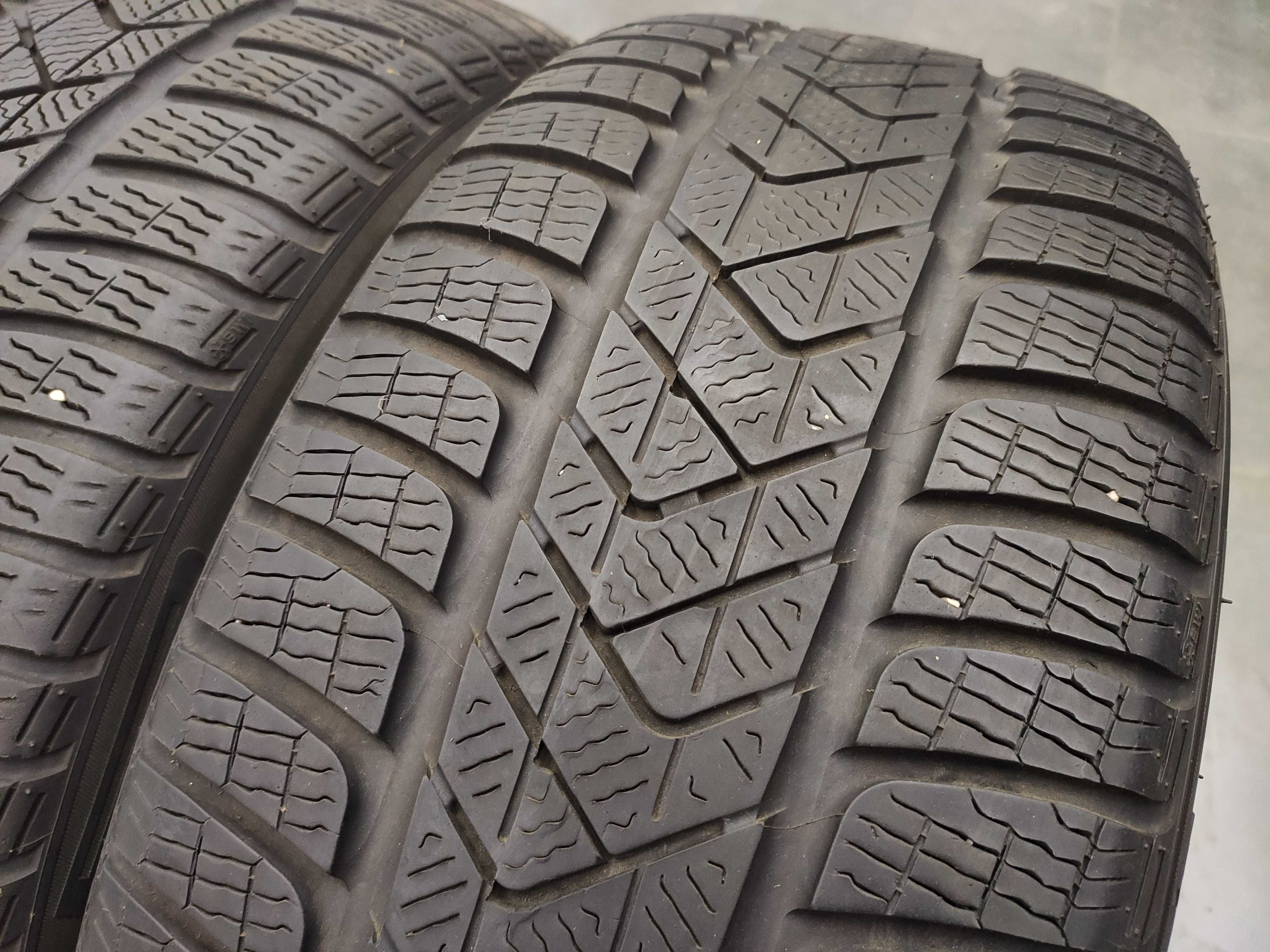 4бр Зимни Гуми 245 45 19 - Pirelli Runflat