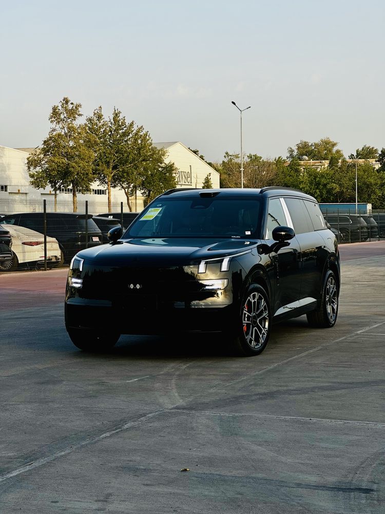 Lynk & Co 900 EM-P Ultra 1.5 Turbo, 2025