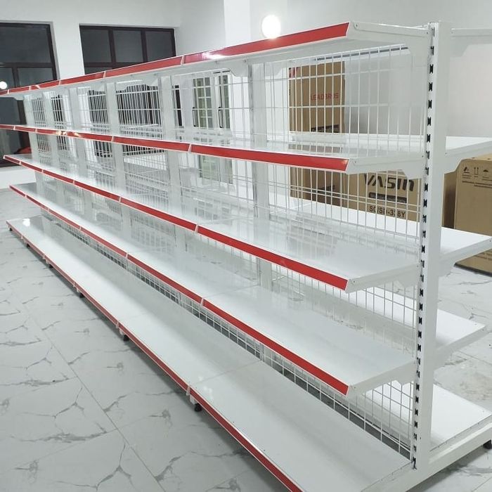 Новые  стеллажи.торговое оборудование, полки, крючки, витрины