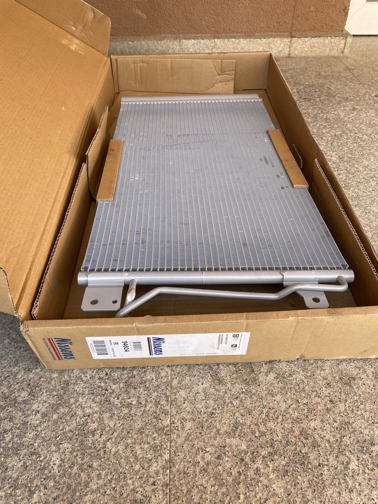 Compresor si radiator clima Vw Transporter T5 2.5 Tdi NOI