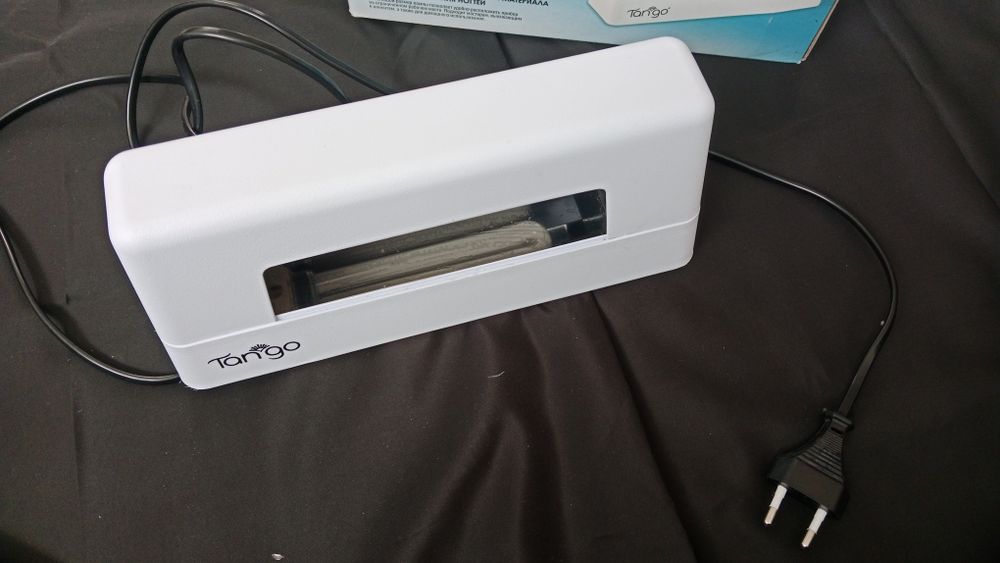 Продам уф-лампу для маникюра