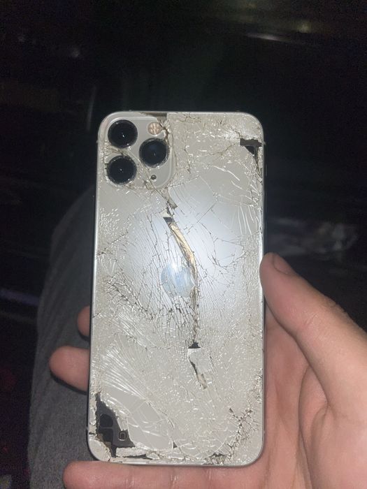 IPhone 11 Pro на запчасть