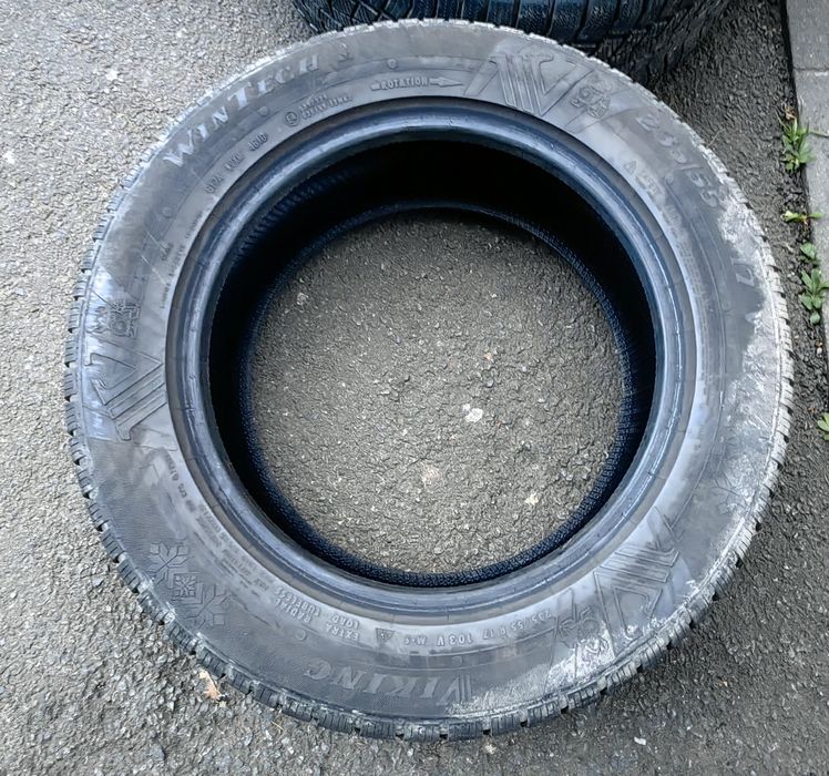 Anvelope iarnă Viking 235 55 R17 cauciucuri împreună la 200 lei