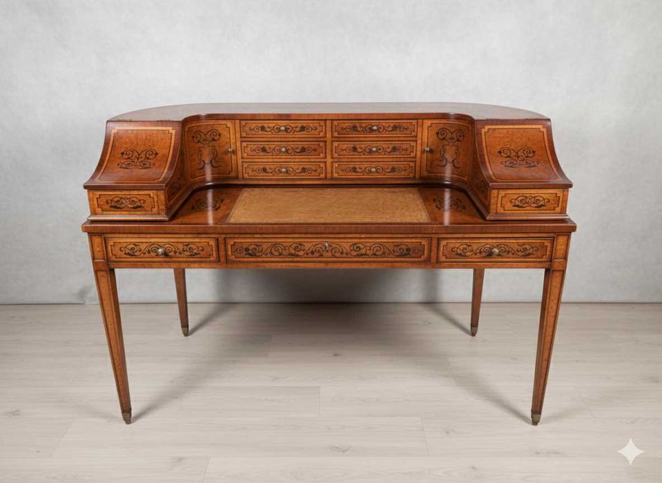 Антикварный письменный стол