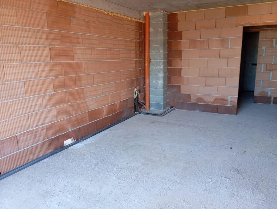 Продава се Тристаен апартамент в София, Кръстова вада - 87 кв.м за 2184 €/кв.м - Снимка #2