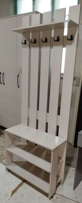 Вешалка напольная, прихожая.