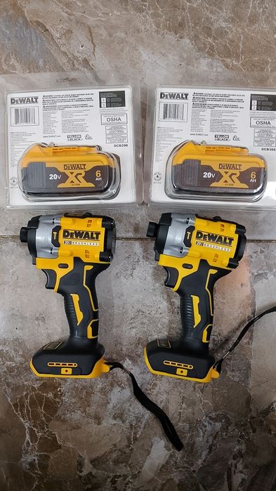 2buc dewalt DCF860 și două baterii de 6A