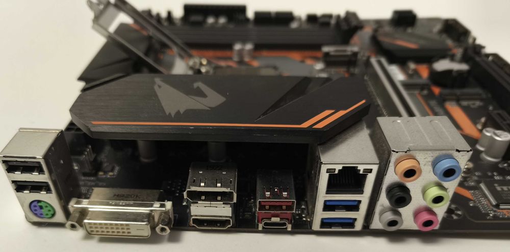 Placa de baza GIGABYTE B360M AORUS PRO soket 1151v2