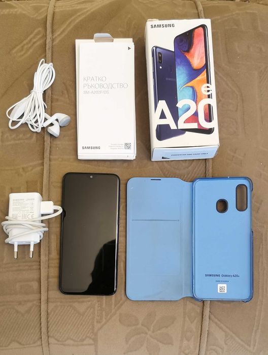 Samsung Galaxy A20e. Dual SIM. Като нов!