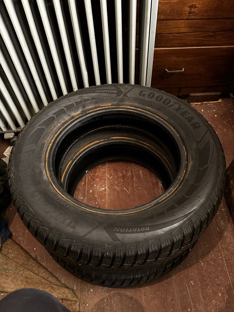 Зимни гуми 195/65/15 Goodyear, 4 броя