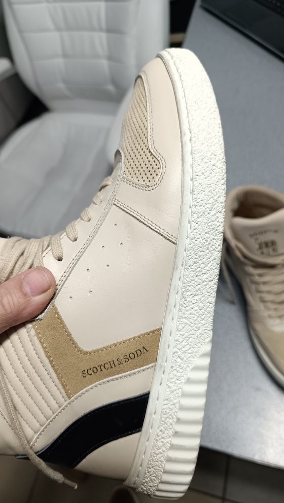 Спортни обувки Scotch and Soda 42
