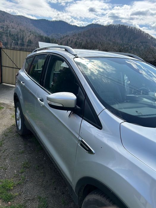 Ford Kuga Moștenire