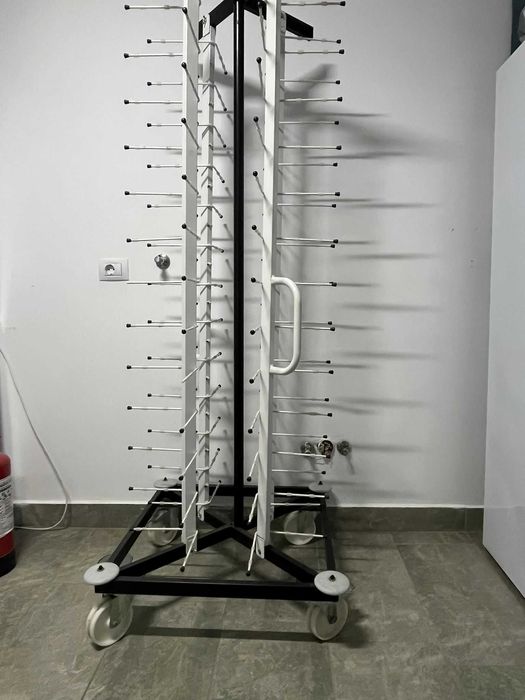 Carucior pentru farfurii Horeca