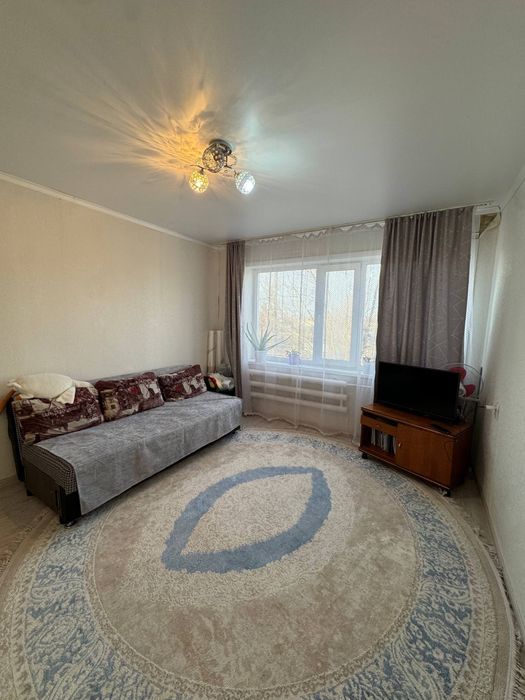 Продам 2 комнатную квартиру