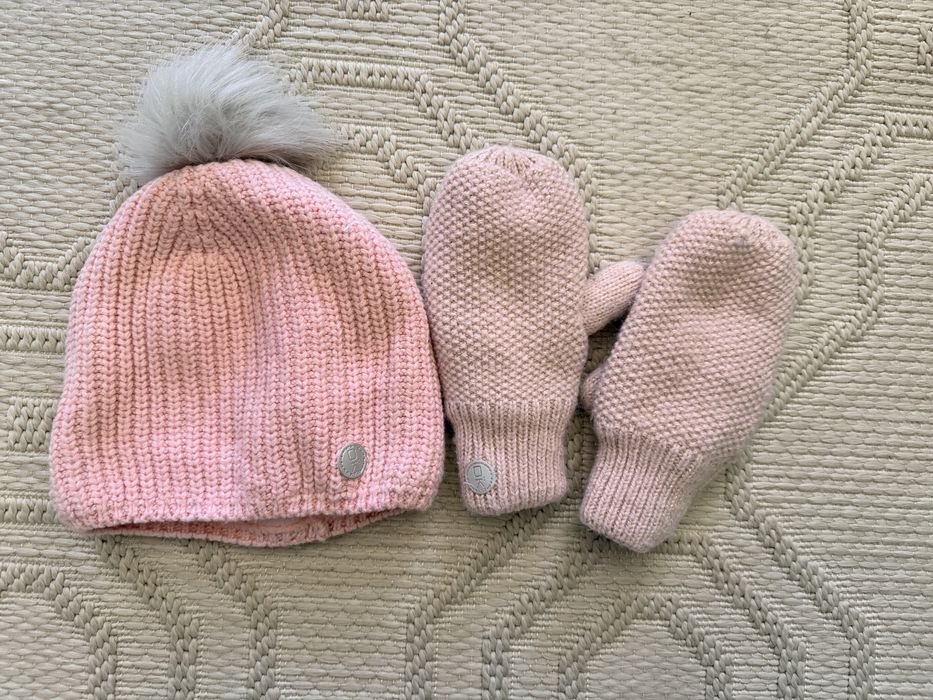 Зимен сет шапка и ръкавици