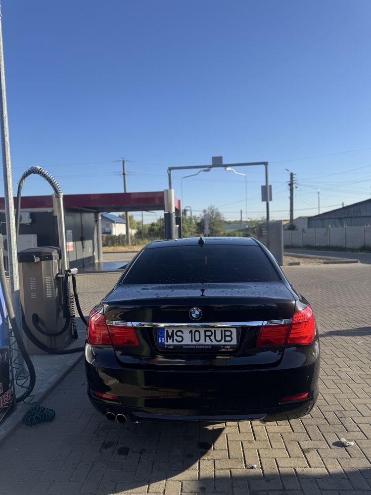 Bmw 730d impecabil.