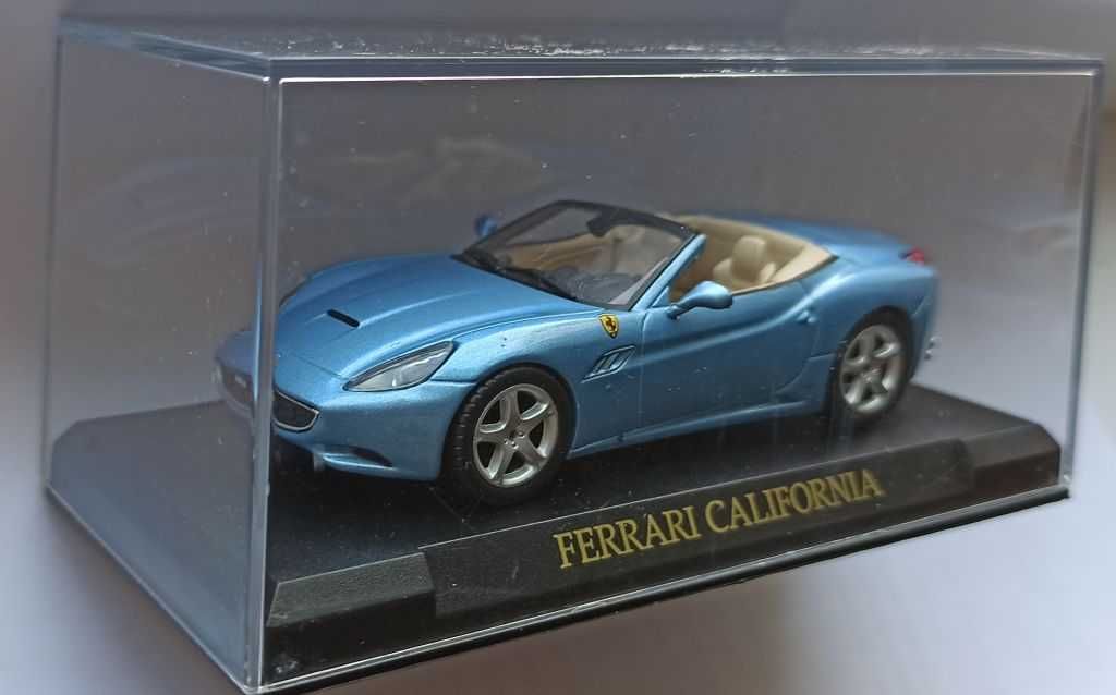 Macheta Ferrari California 2008 blue - IXO/Altaya 1/43