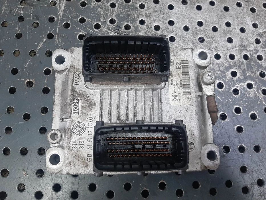 ecu calculator motor 1.2b opel corsa c  26sa7481  0261206024