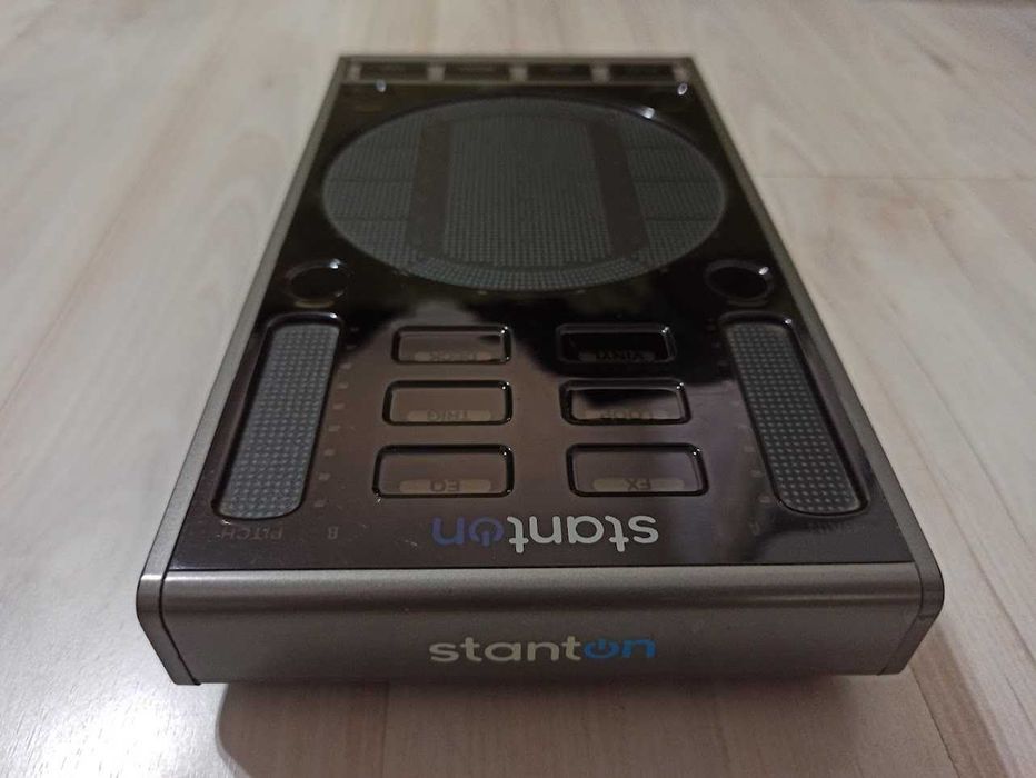 Продавам Stanton SCS.3d (DaScratch) DJ MIDI Контролер, Traktor, Serato