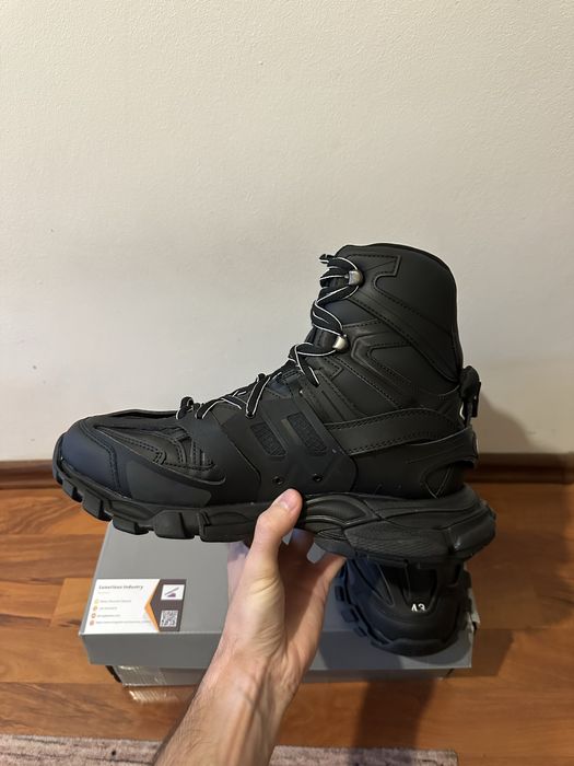 Balenciaga Track High Black