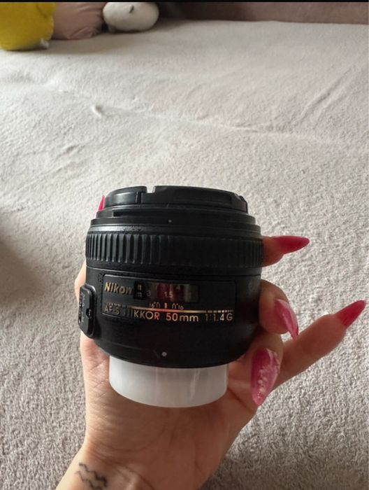 Obiectiv nikon ca nou