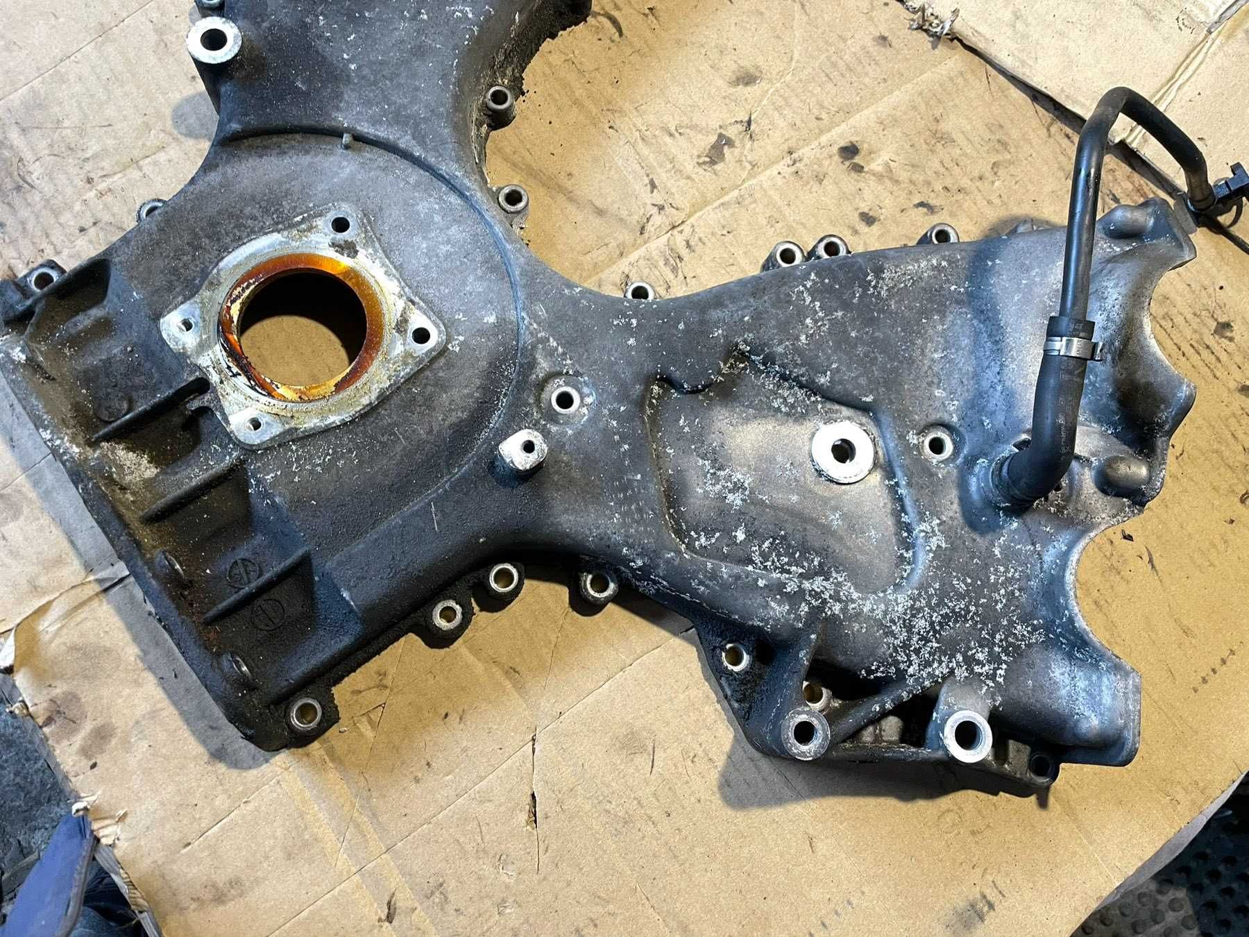 Преден Капак Ангренажно Задвижване Porsche Cayenne 957 4,8 V8