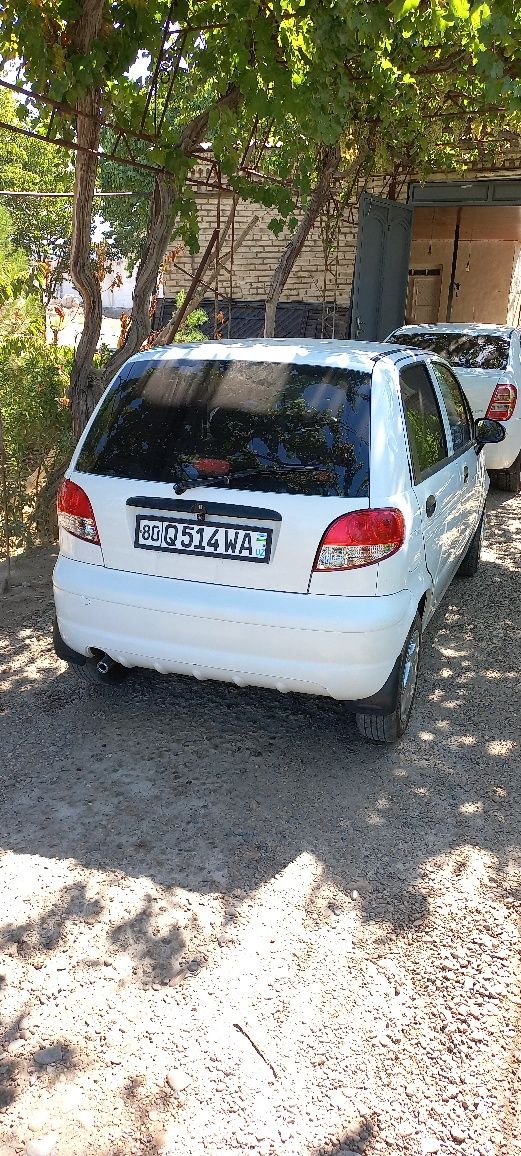 Matiz mashinasi sotiladi