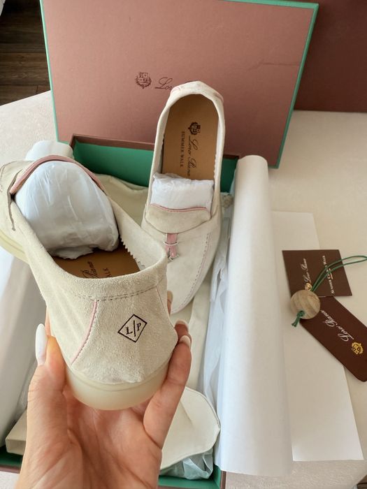 Лоуфъри Loro Piana