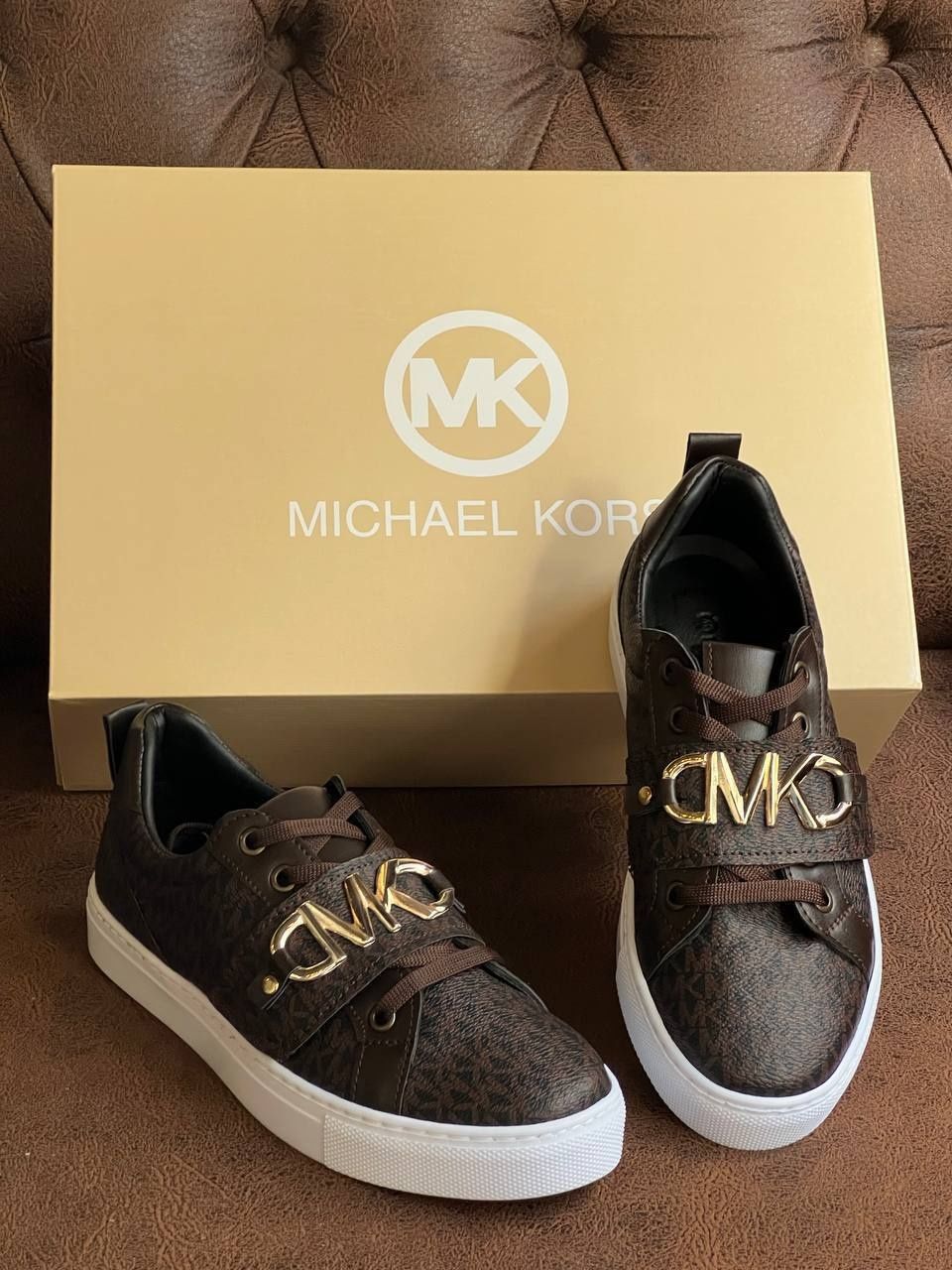 Adidasi dama Michael Kors