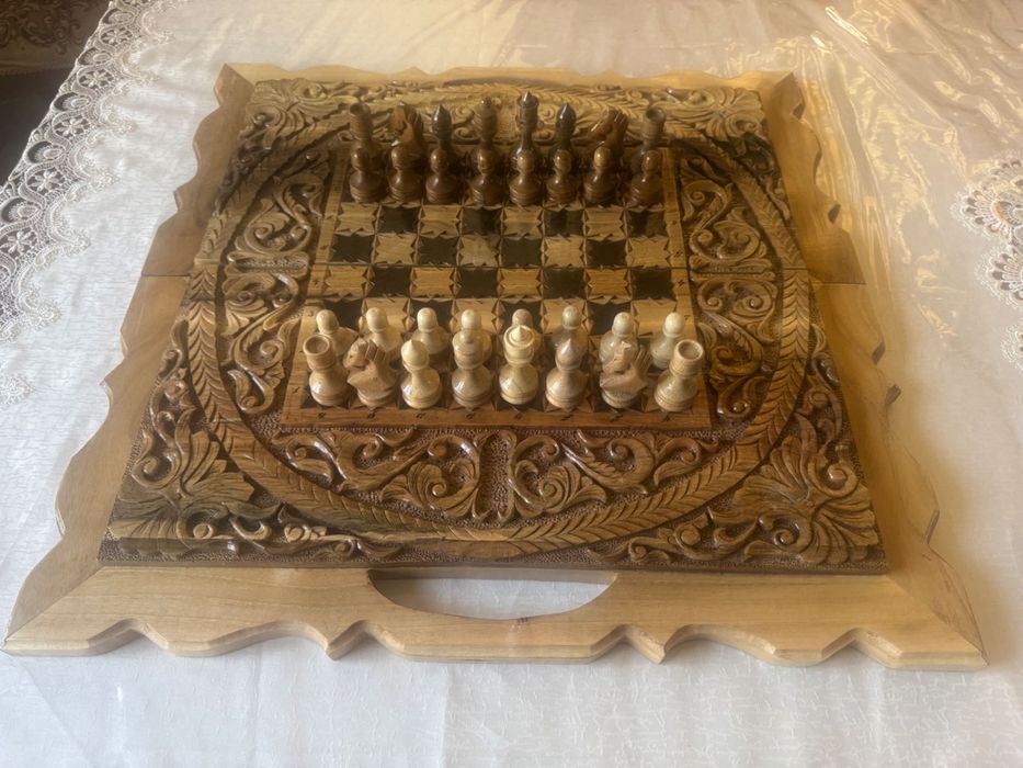 Продам свои шахматы, шахматные часы, шахматные книги, программы