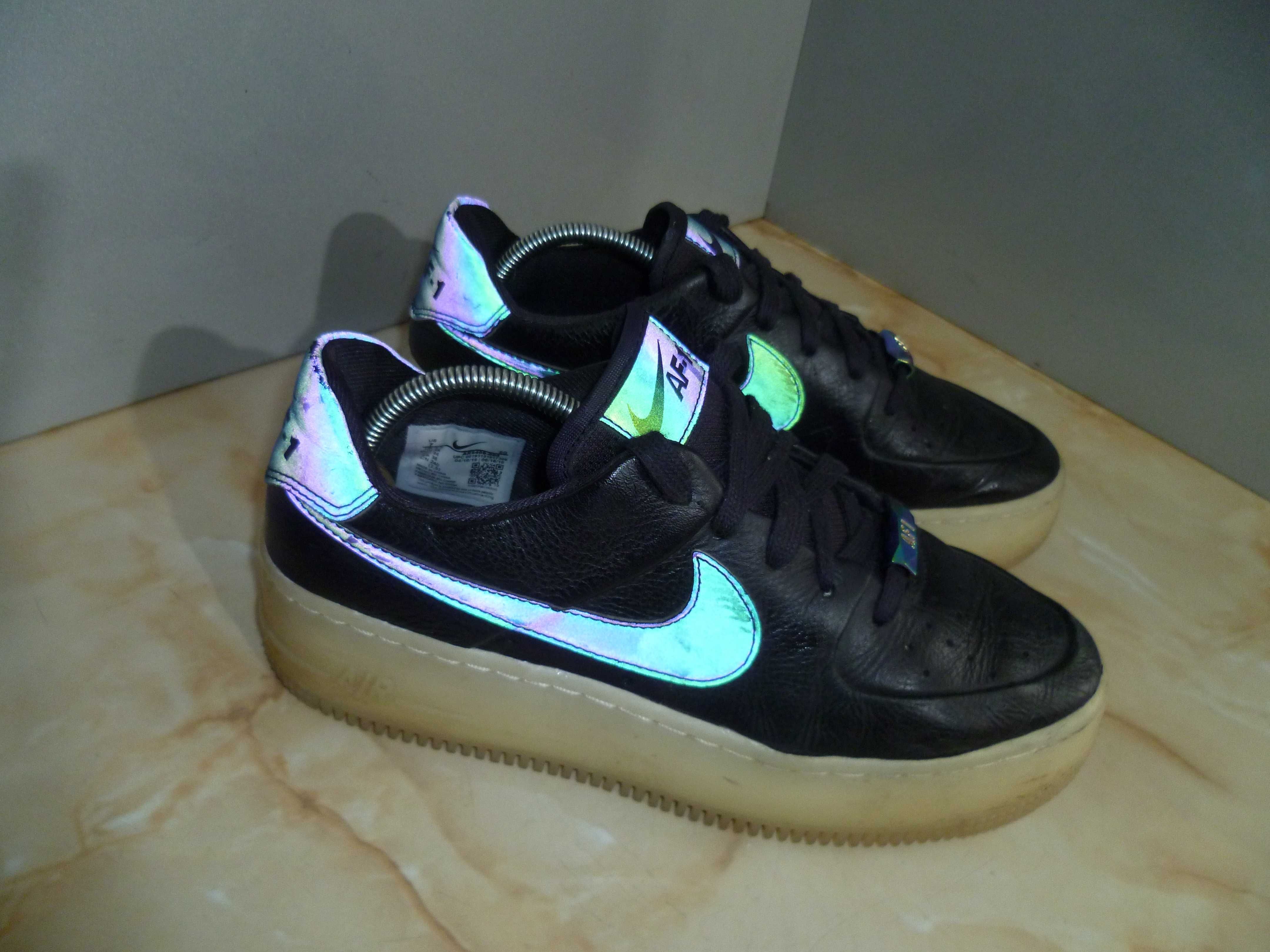 Nike Air Force 1 маратонки