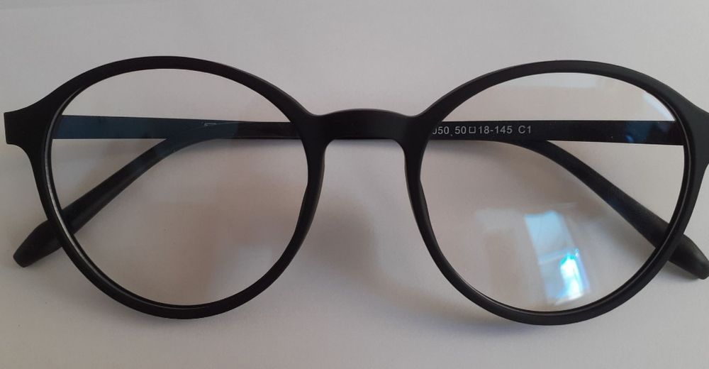 Ochelari rama titan model 2024 unisex