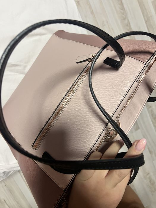 Чанта guess с дълга дръжка