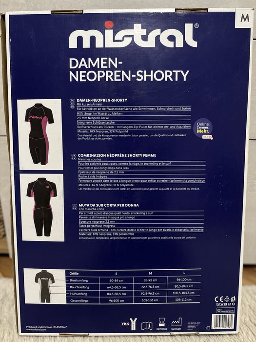 Цял неопренен костюм в черно и розово. Размер M. Чисто нов.