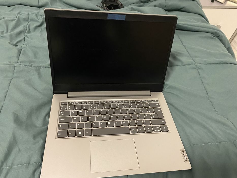 Vand Laptop Lenovo