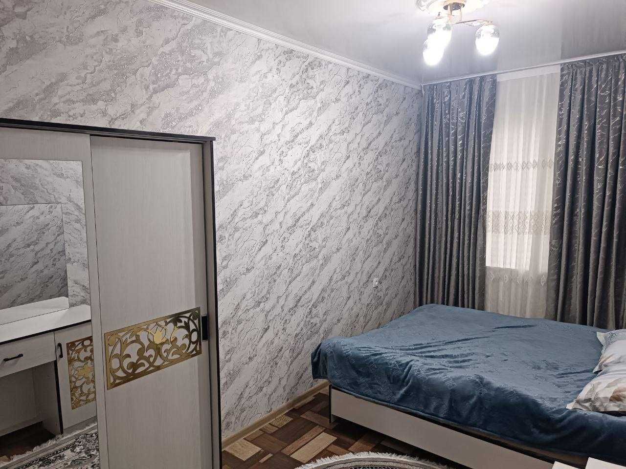 Продаётся квартир в 8 квартале Юнусабадского района (2/3/4).