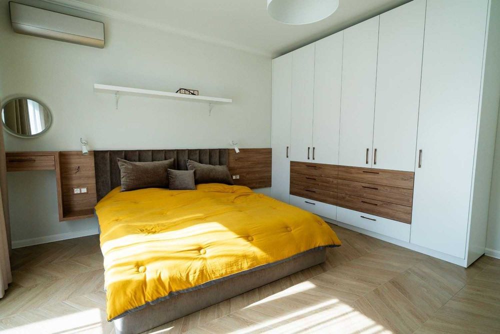 Дава се под наем Тристаен апартамент в София, Витоша - 92 кв.м за 325 € - Снимка #1