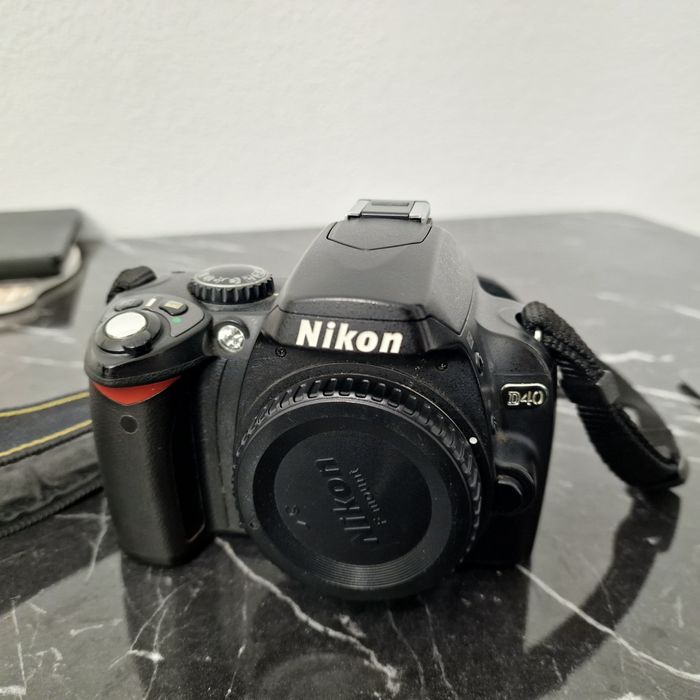 Nikon d40 aparat pentru începători